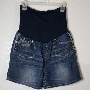 Apollo Maternity size Large